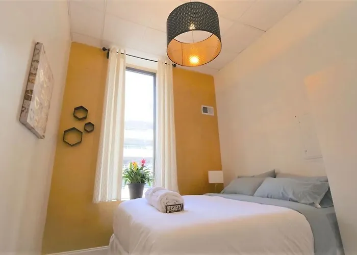 Stay Pittsburgh Aparthotel 3*