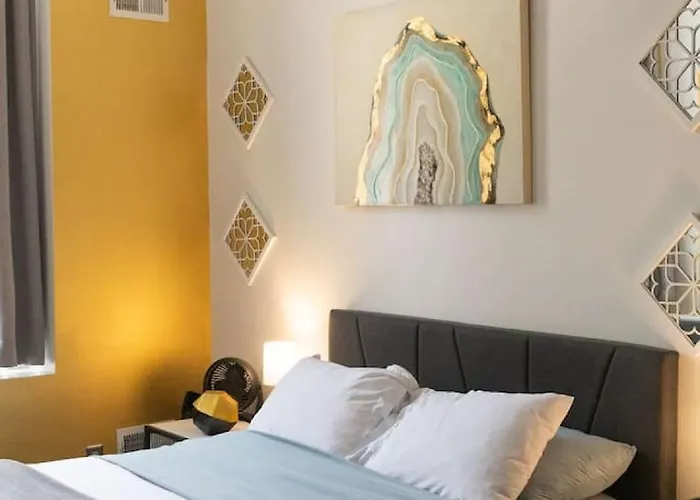 Stay Pittsburgh Aparthotel 3*
